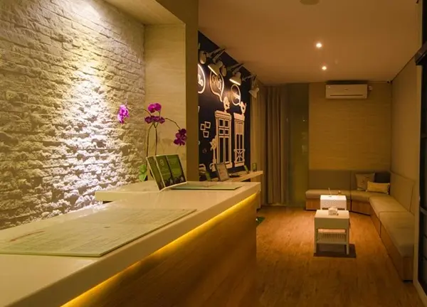 lobby-ola